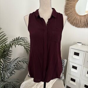🪴$5/25🪴 old navy dark purple sleeveless button down blouse top small